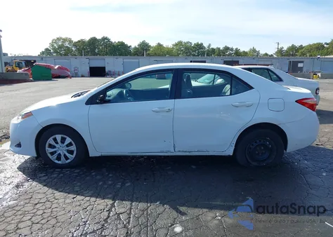 2017 Toyota Corolla L z USA, uszkodzony, nr VIN 2T1BURHE6HC922694
